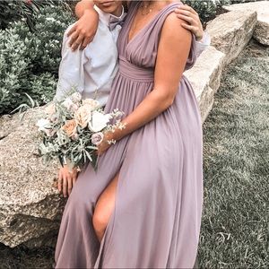 DONATING SOON ✰ Lulu’s Long Dress ✰